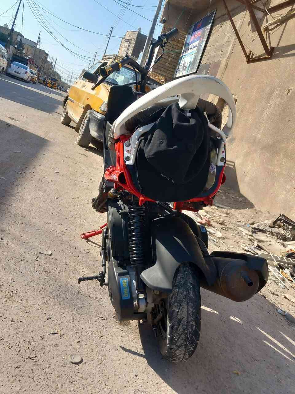سلام عليكم شباب دراجه عدله مال لعب دراجه جديده بوشه 55صنصه بلادي دبل رياضي تايرات جدد دراجه مكفوله من حلال حرام مكاني مدينه الصدر سعر 350بيه مجال رقمي بس واتساب ***********
