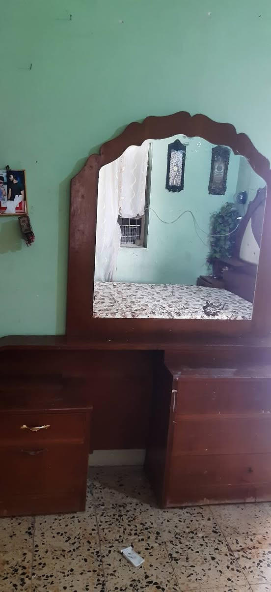 للبيع الاتصال على***********
