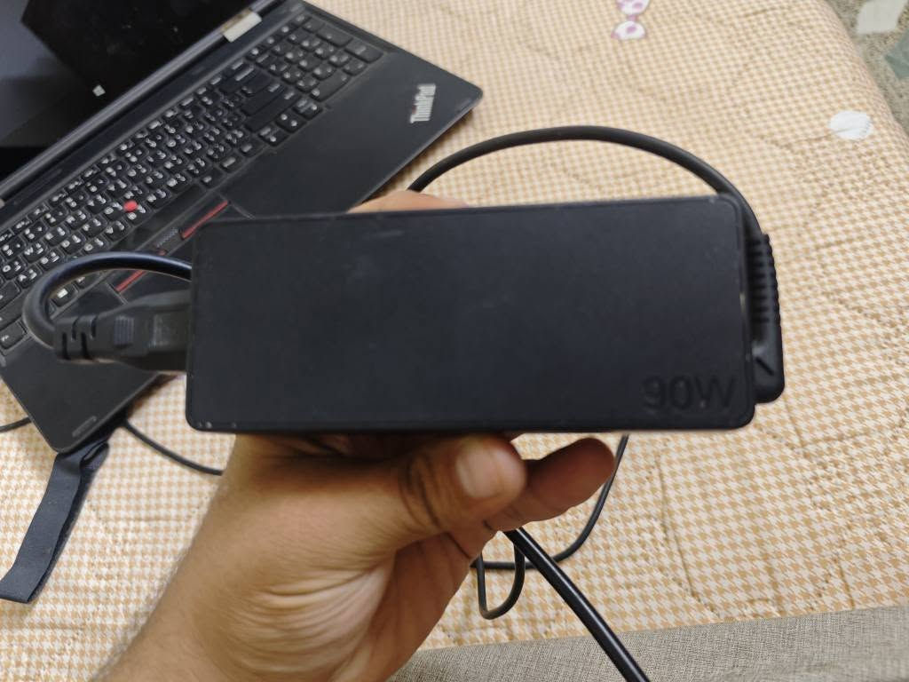 لابتوب Lenovo thinkpad yoga 15
لابتوب Lenovo thinkpad yoga 15 لمس قلاب
شاشة تنگلب وتصير ايباد

اللابتوب نظيف حيل كلشي

مواصفاتة
المعالج :- i7 5500U
كرت الشاشة :- intel HD Graphics 5500 4GB
الرام :- 8GB
الذاكرة :- SSD 256GB
حجم الشاشة :- 15.6 فول hd + قلابة تدعم اللمس
الشاحن 90 واط

ملاحظة الجهاز مكفول من كلشي فقط السماعات بيهن صوت خنة ماعرف ليش بس انطيك وياه سبيكرات خارجية حلوات rgb

رايدة ب350 الف 

مكاني بغداد الدورة 

متواجد خاص او رقمي
*********** بغداد, العراق
