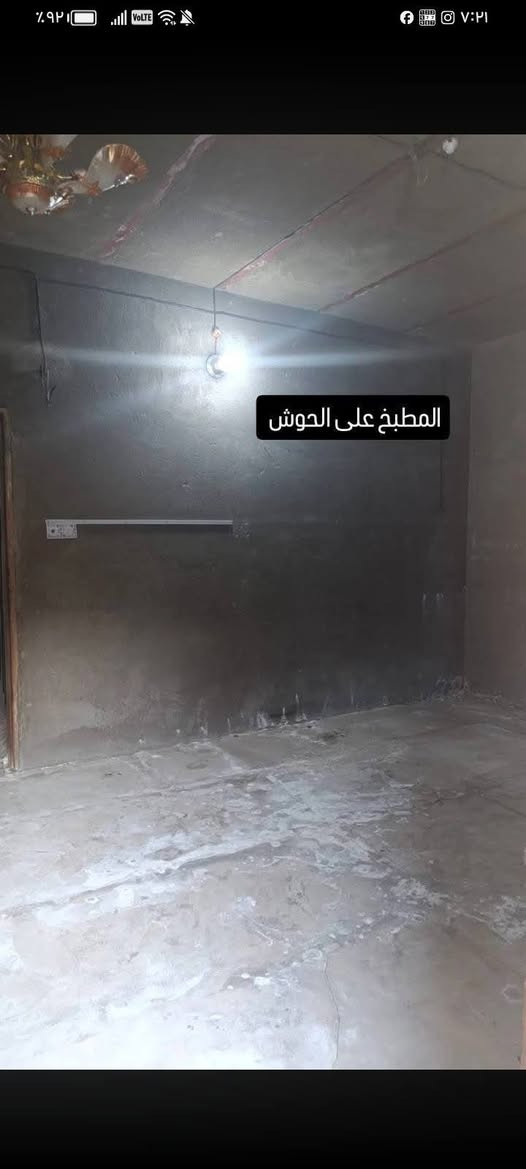 بيت طابو زراعي صرف للبيع المساحة 150متر الواجهة 15 و العرض 10

 سعر البيع 55 مليون و بي مجال البيع مباشر من صاحب البيت 
 يتكون من غرفتين و مطبخ و غرفة خاصة بالصحيات باب داخلي و خارجي و مخزن و ديوانية خارجية و حوش 
السكف عكادة و السطح شتايكر 
العنوان البصرة / أبي الخصيب / حمدان /بلد نجدي
للتواصل ***********
