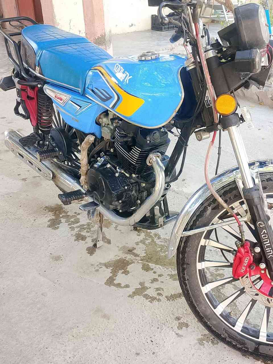 السلام عليكم دراجه سيفان موديل 25 محرك 200 شرط محرك شرط كهربائيات كل شيء شرط السعر 775 بمجال قليل مكاني بيجي متواجد رقم فقط *********** المشراي لا يتعبني ☺️
