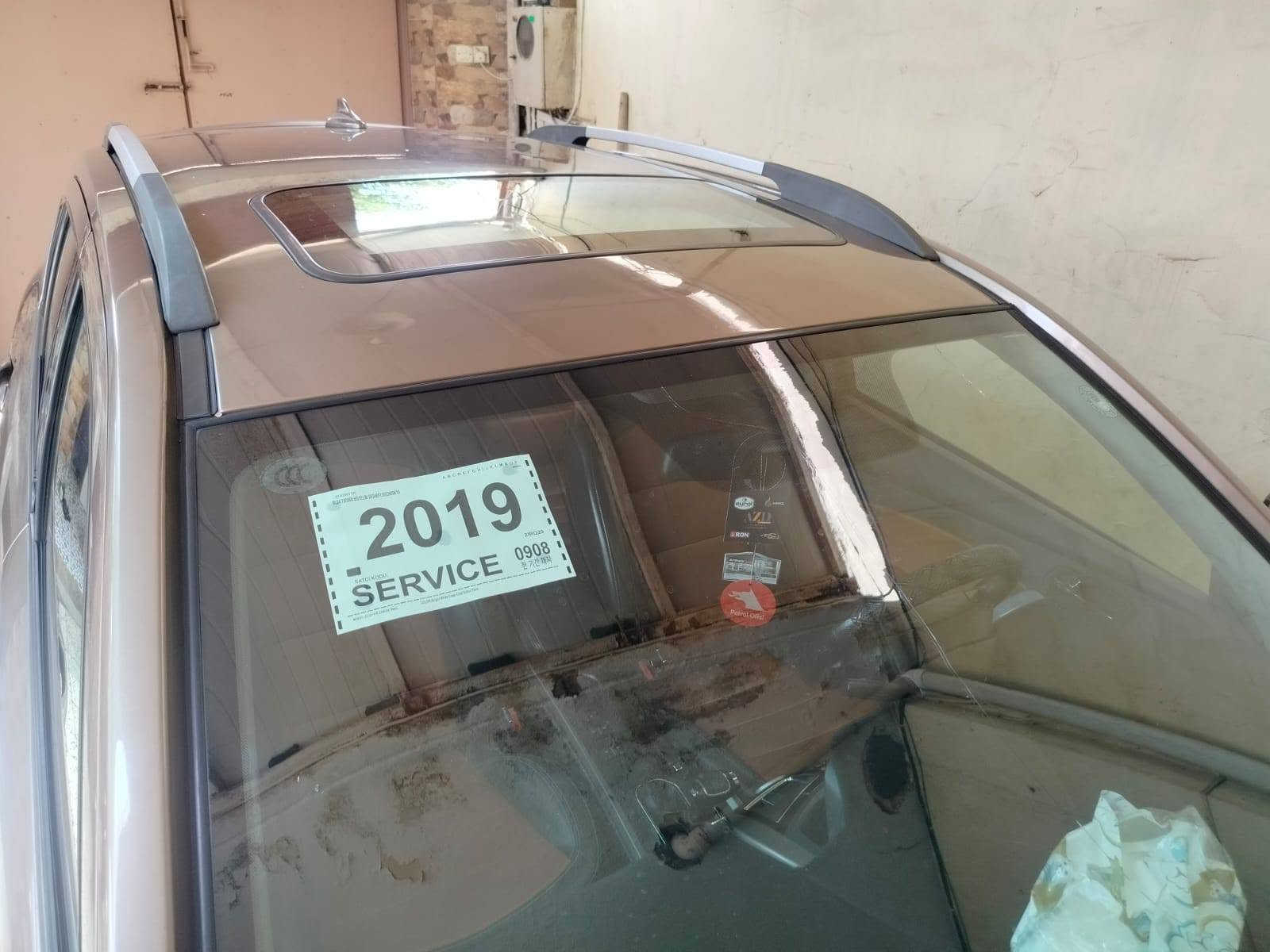 هايما s5 2019
محرك 15 تيربو 
بدون صبغ فقط شبر بارد باب  الجنطه 
السيارة فول بصمة تشغيل
فتحه سقف
 كشنات جلد + كهرباء السائق والنفر 
مرايات شفط 
كاميرات محيطيه 360 درجه 
يدات نيكل 5 ويل كب 
كروز سرعة 
لد نهاري لايت عدسه زينون
كير محرك  وطخم امامي وخلفي  وتايرات جدد سياره جاهزة وكامله  ومصروف عليه  شرط تحويل وكاله وارقام وسنويه جدد  السعر المطلوب 79 وبيه مجال بسيط جدا
‏‪***********‬‏ اتصل على الرقم مكلف بالنشر
