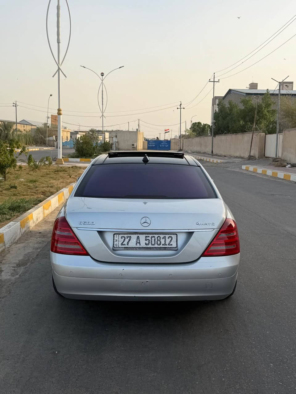 مارسدس S500 4matic 2008
فقط جاملغ امامي جهة السايق مبدل نفس اللون ماشيه 123 الف كيلو حقيقي وارد كوري 
فول مواصفات للاخير ، بردات اوتماتيك ، بانوراما ، كشنات جلد تدفئة تبريد، جوبلسات 
السيارة جديدة كلش ومصروف عليهة هواي وما تحتاج برغي 
باتريات جديدة ، تخم تاير جديد ، بلكات ونوزلات جدد ، حداديه امامي خلفي جديد
مكاني ناصريه  
رقم ذي قار بأسمي تحويل ثاني يوم 
السعر $175 وبيهة مجال
*********** ناصرية, ذي قار
