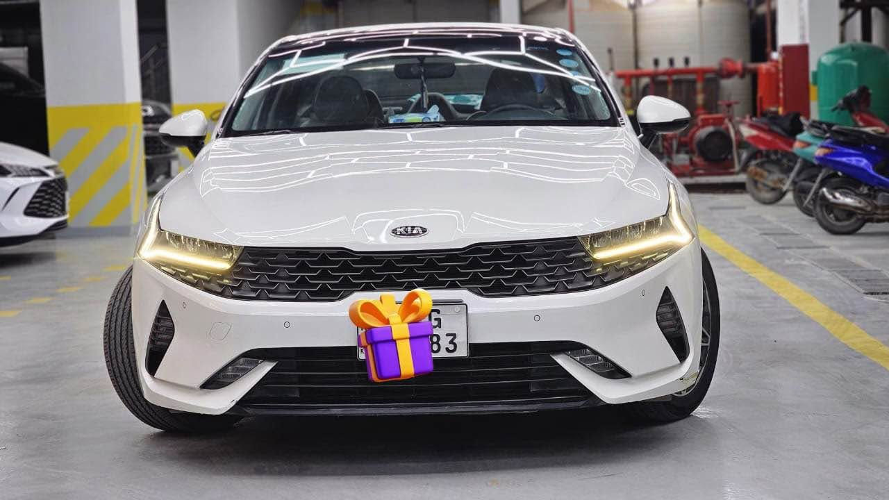سلام عليكم كي 5خليجي جديده فول 1على1 كلش جديده ماشه 85كم حقيقي خليجيه رقم اربيل السياره مكلف بنشر اتصل ؏ صاحبها بيها مجال ‭***********‬''مكفوله كفاله عامه النجف, العراق
