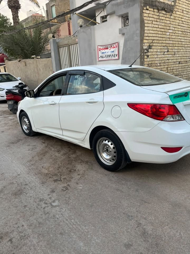 اكسنت ٢٠١٣ • بدون حادث • محرك ١٦٠٠