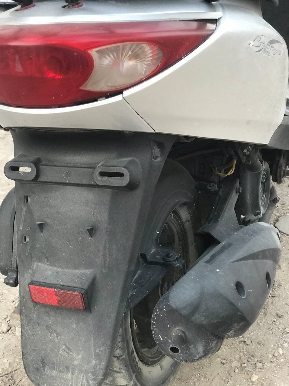 بريز بعده جديده مال رمبه مكينه فول مكفوله
العنوان الكاظمية سعر 800تجي تخذه من باب البيت 
***********واتساب
