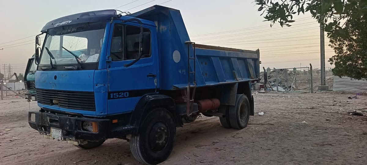 للبيع البه قلاب بلادي موديل 93 سياره جاهز العمل سعر 90 ورقه ستفسار *********** مكان السياره نجف

