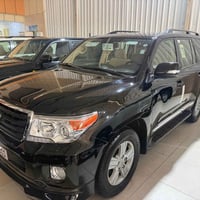 لاندكروزر GXR • V8 ٤.٧ • موديل ٢٠١٣