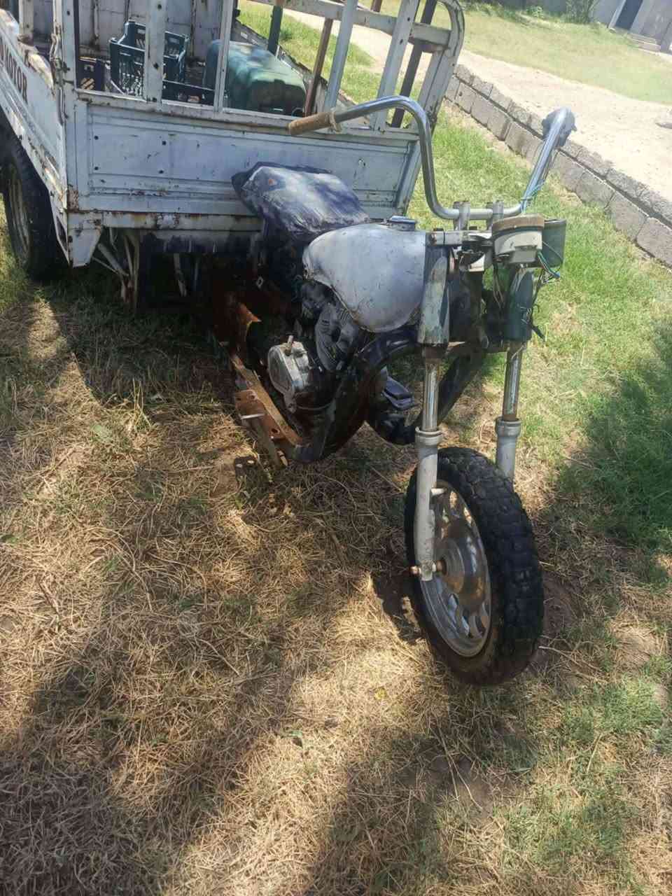 ستوته للبيع عوزها ترتيب وهاي هيه كدامك ستوته كلك مكانها بغداد فلكه سلمان رقمي***********سعر500وبي مجال
