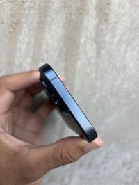 آيفون 15 برو • ١٢٨ • مبدل بورد