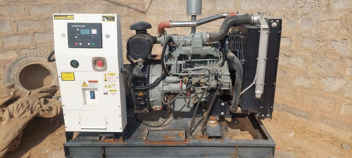محرك للبيع (صفر)( 4 بستم) (60 KVA) (ثريفيز)محرك سوبر جارج تبريد مي عنواني ديالى قره تبه 
السعر 55 ورقه وبيه مجال شويه
***********
