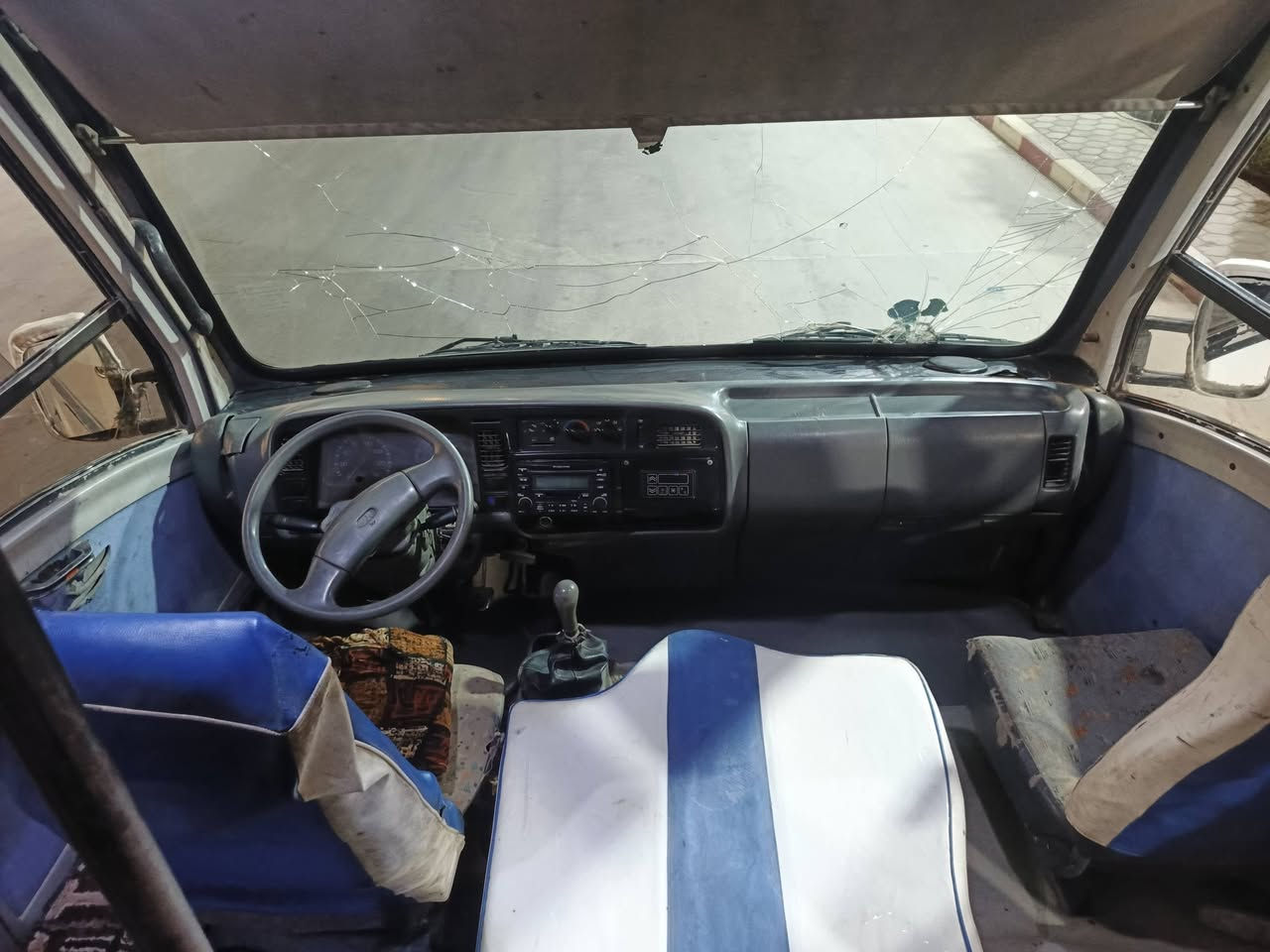 سلام عليكم باص مسبوشي للبيع
حداديه جديده مفتوحه قبل زياره اضافت ويلات مفتوحه
صدر جديد مكينه جديده اكسن جديد كير جديد بس ثاني بي قره ضعيفه تخم تاير جديد سياره مصفره هيئه ومرور مداور ثاني يوم رقمه الاماني نجف  سعر 12وبيه مجال مكان نجف كوفه ستفسار ع هاذه رقم *********** واذا بريجو مراوس نضيفه ماكو مشكله
