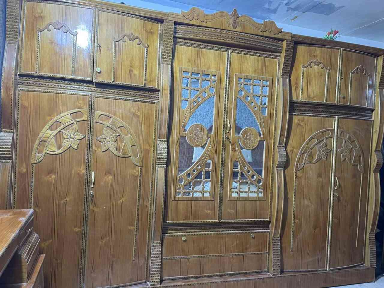 غرفه صارلها شهر من اشتريتها وريد ابيعها
السعرمليون و100حله يعني جديده تشتري
***********
