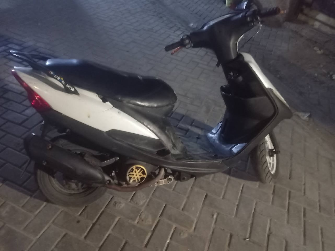 عدله للبيع دراجه خير من الله مكينه ٥٥ سلف تشتغل مستعجل على بيعته كلش مكاني بغداد مدينه رقمي***********
