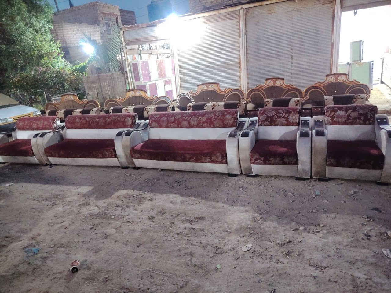 تخم الواحد على 160قفل نضيفات القاسم حي العسكري ***********
