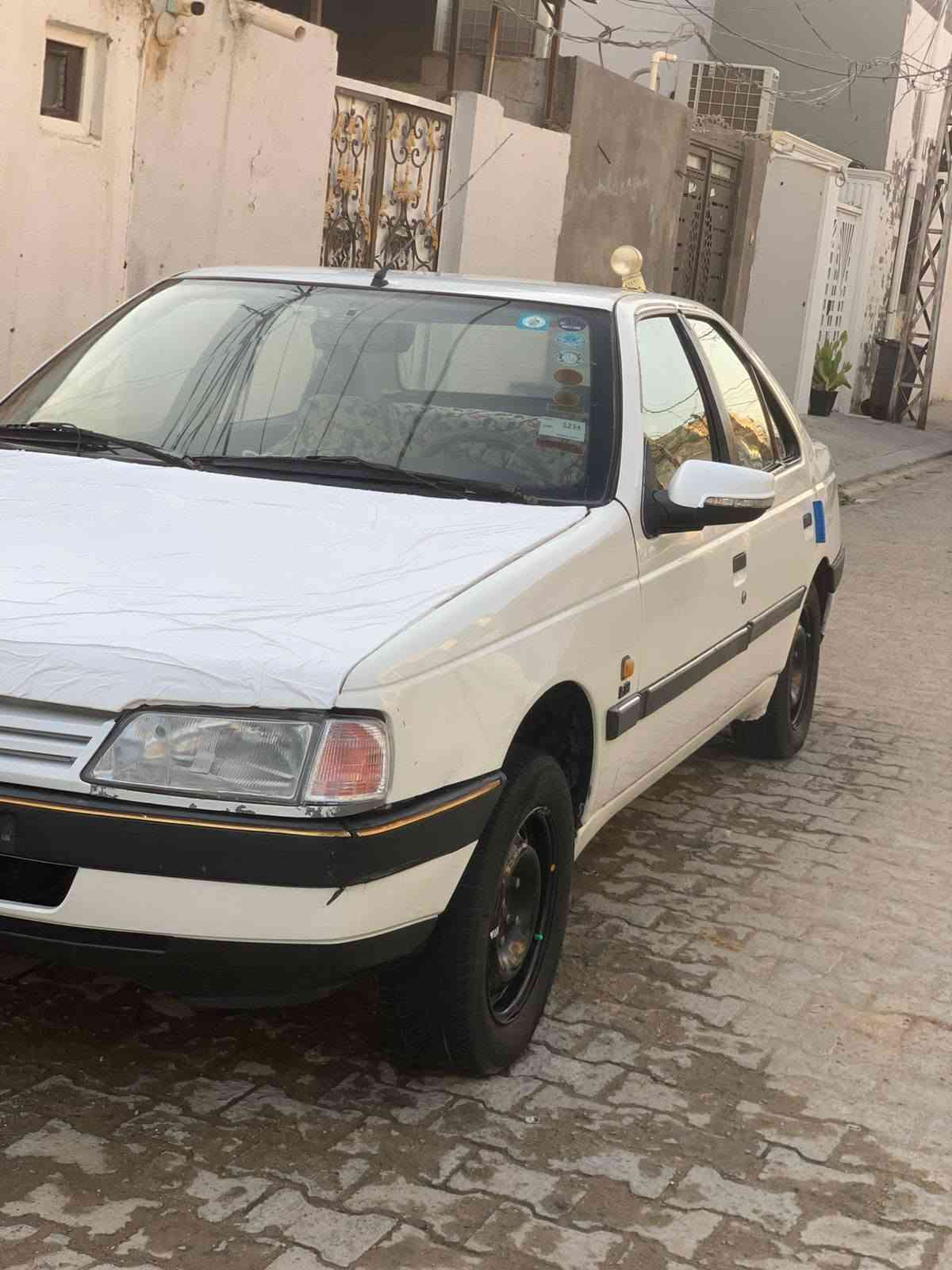 السلام عليكم بيجو 405 مديل 2010 رقم نجف دولي مداور ثاني يوم مكينه كير تخم تاير حداديه 70/100 تبريد ثلج سعر 33 مكان نجف ***********
