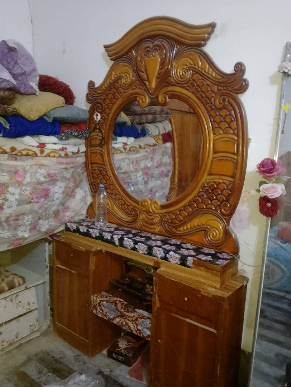 غرفه أخشاب نضيفه للبيع 

للاستفسار ***********
