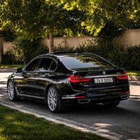 بي إم 740LI • ٢٠١٩ • وارد كندي