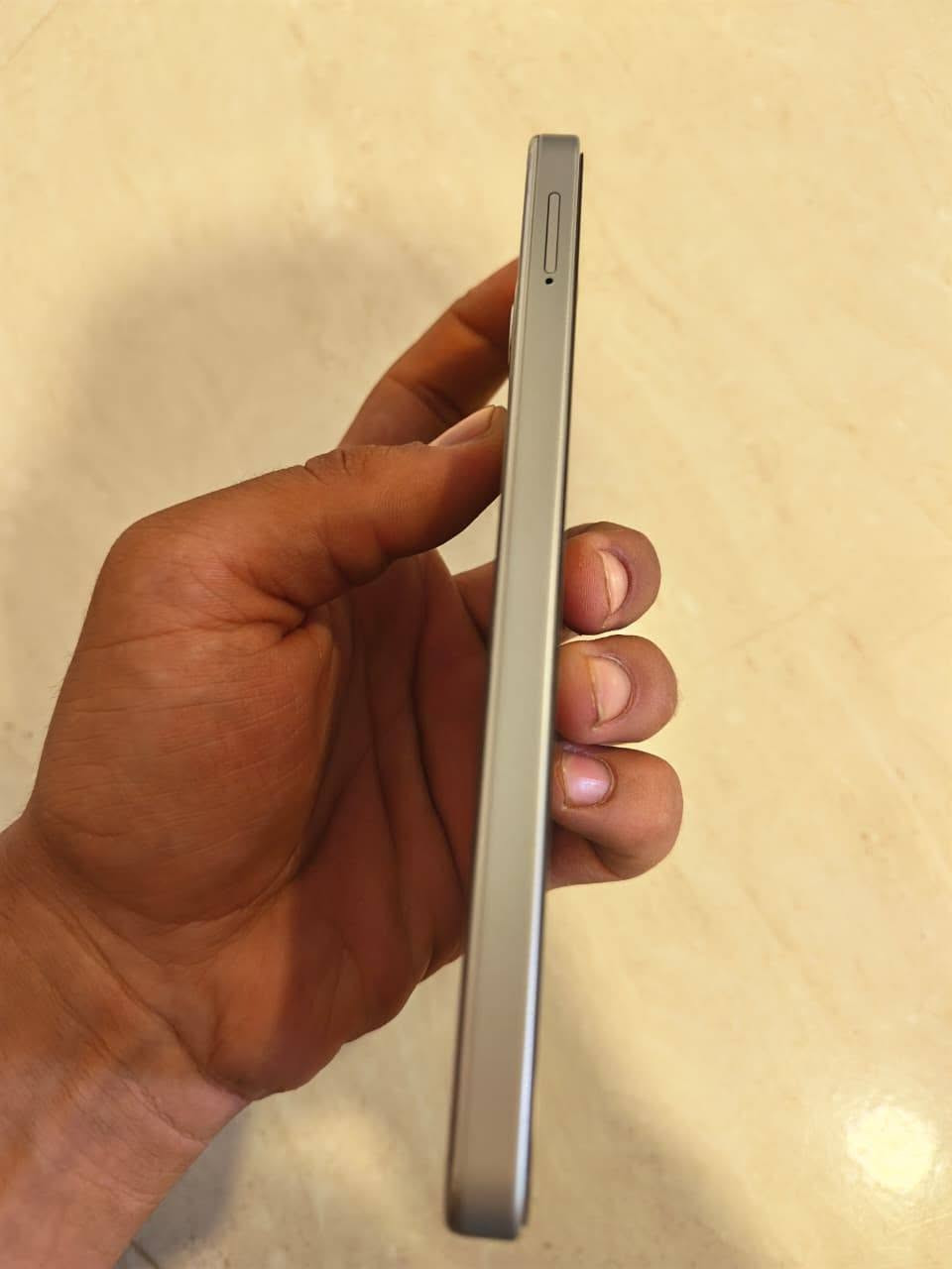 TECNO POVA 7 5G
جهاز نضيف كامل ملحقات  
 بي فقط اليسي مال الشحن  يطلعلي بي اشعار 
السعر250بي  مجال حك جيتك 
استفسار ***********
