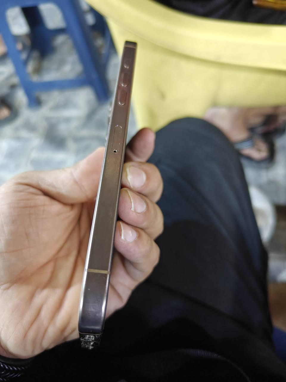 ايفون 16برو ماكس ذاكره 256بطاريه 91%جهاز اخو جديد زلغ واحد مابي وتر بروف جهاز بمعنه الكلمه عربي شرق اوسط ماستر  سعر مليون 400 وبيه مجال قليل
بغداد الشعب ***********
ايفون 16برو ماكس ذاكره 256بطاريه 91%جهاز اخو جديد زلغ واحد مابي جهاز بمعنه الكلمه عربي شرق اوسط ماستر  سعر مليون 400 وبيه مجال قليل
