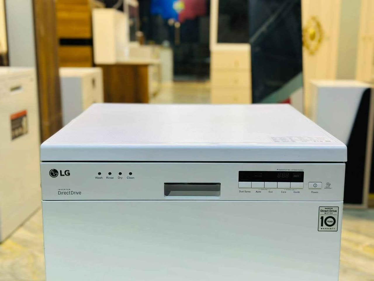 غسالة صحون ماركة LG صناعة كورية نظيفة جدا جدا فول مواصفات  غسل عميق وتعقيم وتجفيف بالبخار 3مرشات 2سلة حجم كبير نظام انفينتر اقتصادي هادى 5برامج حقيقية 🌹🌹
السعر 275الف بيها مجال بسيط 🔥🔥🔥

موصل الجانب الايسر /حي المثنى 
🌿🌿🌿🌿🌿🌿
الشارع المقابل لمنتزه المثنى
✅شارع عمارة النخيل 
✅وماكس جيم 
✅وازياء النمور 

داخل الفرع بالنزول قرب كراج  غسل السيارات   

(منزلي) لبيع الاثاث المستعمل 
متواجدون من الساعة ال 1ظهرا الى 8مساءا https://maps.app.goo.gl/BFTrpaanCHgXHP4H6?g_st=afm موصل, نينوى
