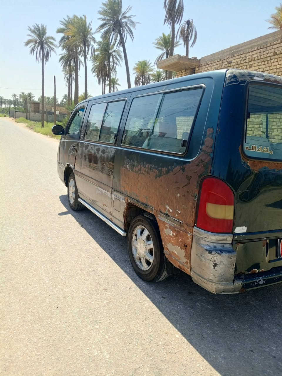 سلام عليكم استانه لبيع موديل 200 السياره ابلاديه مكفوله مكينه كير حداديه تخم تاير كله جديد امداور ثاني يوم السياره امعمره جديد السعر 45 وبيه مجال مكان اطوريج ***********
