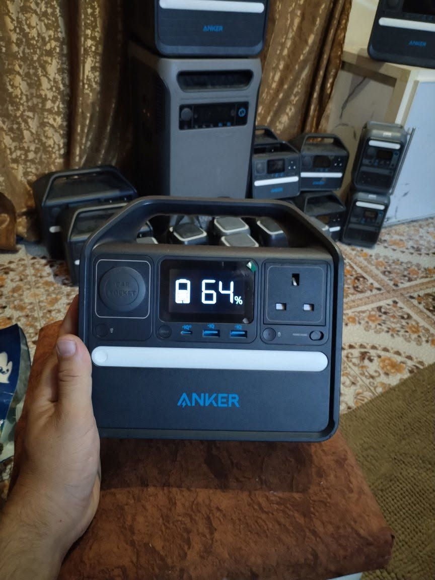 بور ستيشن انكر 256 واط
بطاريه 20 الف ملي امبير
منفذ 220 واحد امبير
سعره 165 الف السعر ثابت
متوفر جمله اقل كميه 5 قطع
الحجز وتساب  ***********
تثبيت الطلب بكارت لداسيا ابو 5
او ماستر
