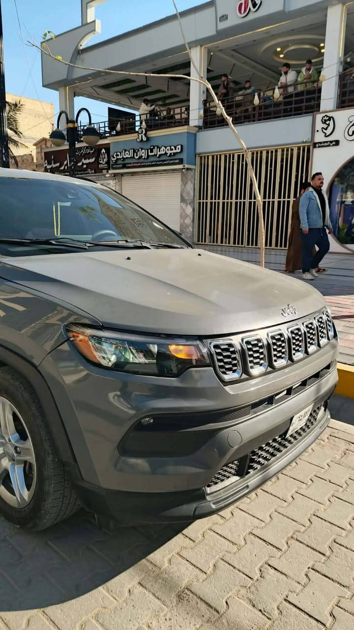 جيب كومابس 23 بدون رقم 📱 تترقم اي محافظه 
     "مواصفات"
1-مكينه 4 جيربو
2-تحكم ستيرن
3-شاشه
4- دواخل اسود جلد 
5-كامره
ــــــــــــ ببعد بيها هواي مواصفات وانتم بعد تعرفون الجيب
بعدها منازله بالشارع 
#السعر 100وبيها مجال قليل مال بيع
#مكان ميسان
#الهاتف اثير ***********
#اسيا ***********
..  اخوان مجاوب على الخاص مكلف بالنشر هاذ رقم صاحب  السياره اتصلو عليه وبخدمتكم

