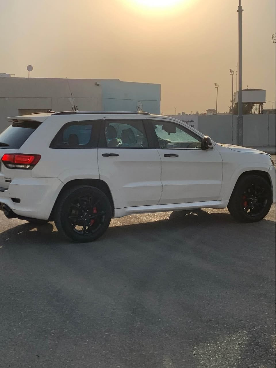 جيب شيروكي ٢٠١١ محدث٢٠٢٠ سياره جاهزه على لاخير كشنات جلد تدفئه وياله SRT فجوج برمبو تايرات طخم كامل لايت زنون عدسات جديد سستم سماعات منضومه تبريد جديد راديتر براد دهن بلكات نوزلات كله شد جديد حداده اماميه وخلفيه توه شديتهن +فلنجات توه مصفره +دوشمه كشنات + ارضيات جديده لسياره بنوراما مكاني بصره _معقل !
للاستفسار اكثر *********** البصرة, العراق
