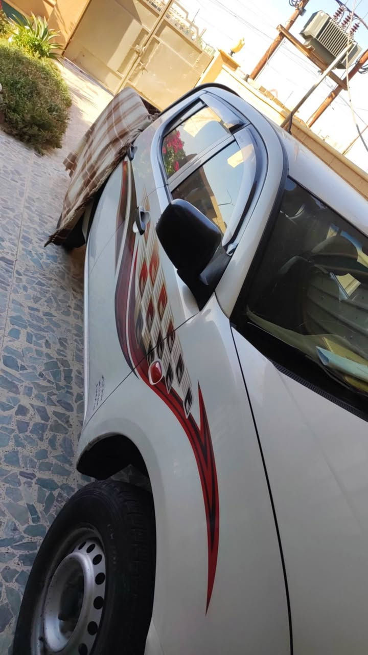 تحية طيبة ...
بيكب متسوبيشي  L200 موديل 2007 السيارة كلش نظيفه كير محرك تبريد جاهز الصدر ٠/٠70 
داخلها جديد فول عادي السيارة 
السيارة بيها جاملغ خلفي فقط ومكانات قليله بارد السيارة حيل حلوة وكاعده وبلاديه على وضعها
السعر 100 وبيها مجال حك الجيه 
للاستفسار 
***********
