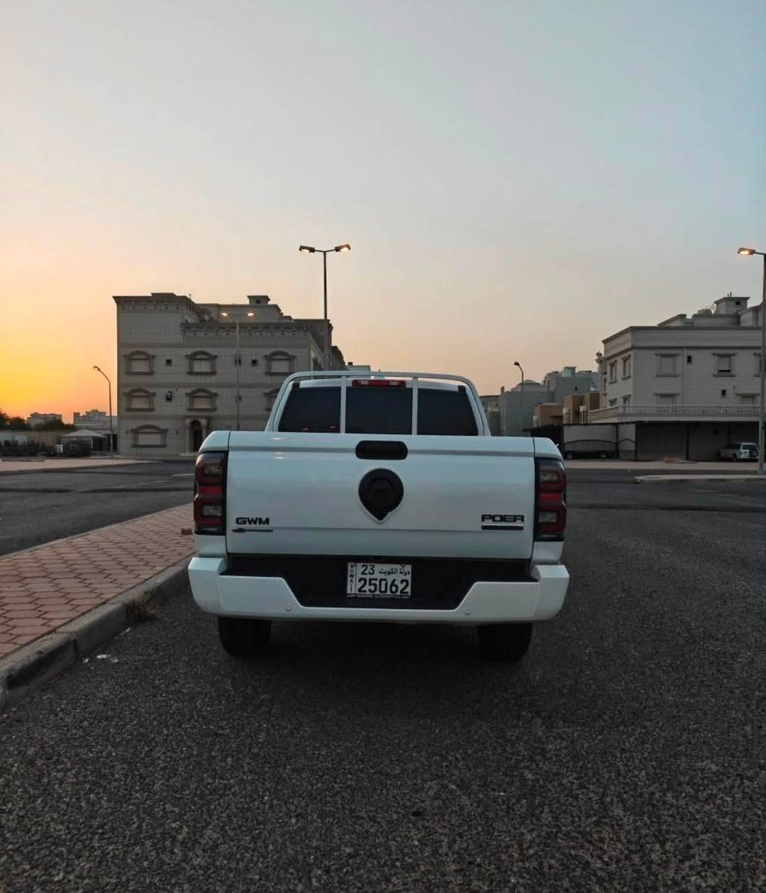 السلام عليكم 
كريت ويل باور صيني 
مكينه ٢٠٠٠ ميتسوبيشي 
موديل ٢٠٢٤ 
٦ غيار الكير  عادي
ماشيه ١٥ الف    كفاله عامه شرط الفحص كير مكينه شاصي بدي استيراد الكويت 
كشافات حساسات تحكم سكان اشاره بالمري ويل كب  شاشه كاميرا خلفيه 
وباقي المواصفات موجوده بالمنشور 
للتواصل ومعرفة باقي التفاصيل الاتصال على رقم الهاتف *********** 
يوجد واتساب 
العنوان السماوه
