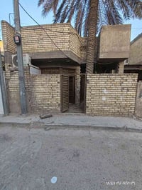 بيت مساحة 83,33 الواجهة 6,30 النزال 13,23 نواب الضباط مقابل قطاع 2  ال...