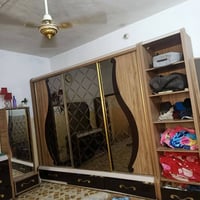 خشب ثقيل • درجة اولى • ضخم