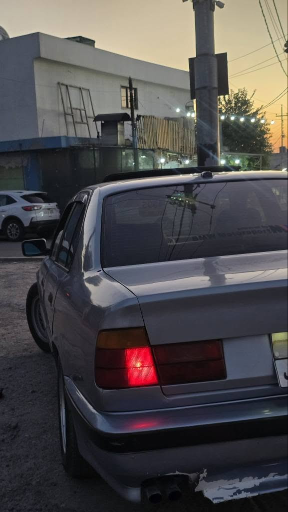 بي ام دبليو • ١٩٩٠ • أربيل