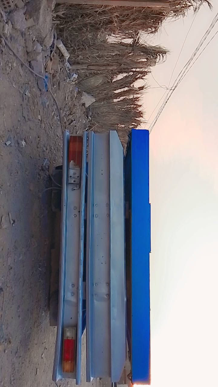 سلام عليكم عربانه  للبيع جاهزه للعمل الطول 12ونص 
*********** العنوان بغداد ابو غريب
