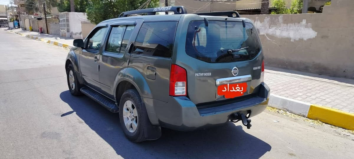 بيع سريع ماكو هيجي سعر
....نيسان باثفيندر للبيع

موديل ٢٠٠٨ 

صبغ حزام جمالية امو بيها اماكن معجون للترميم وجمالية الصبغ 
السيارة نص مواصفات 
تو ويل . مو فور ويل 
اقتصادية بالبانزين 
كل ١٠٠ ميلو متر تصرف ١٨ لتر مع التبريد وهذا بشرط 
نسبة نظافة السيارة ٧٥ % 

صدر . تايرات . بطارية جديد

تبريد جديد 

سنوية لغاية ٢٠٢٨ 

رقم بغداد 

السعر 65 

العنوان ديالى 
المقدادية 

***********

نص مكتوب في الصور:
- بغداد