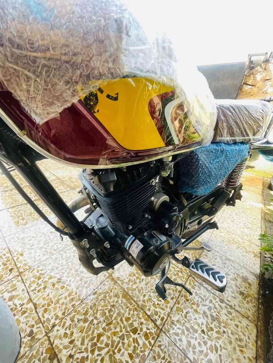 سلام عليكم شباينه دراجه مكينتها cc 250 دراجه مفوله مستمه علا اخير جيابه موديل 2025 ماشيه عاشي قليل حيل قليل دراجه صفر خالو حبيبي صفر سعرها مليون 100 بيها مجال حك الجيه
*********** اتصل وبخدمتك
