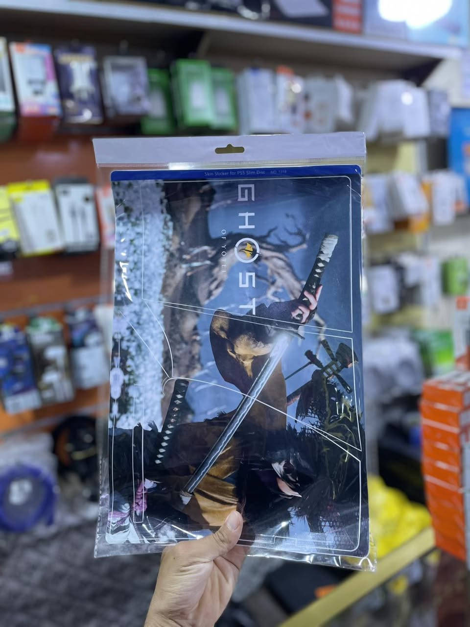 توفرت ستيكرات بألوان مختلفة  .

PS4  سلم + PS5 سلم + Xbox Series s

تغليف مجاني ✨ .

خـدمة توصـيل جمـيع مـحافظات الـعراق .
____________________________________
العنوان _هيت _حي العمال _محلات مركز آلشباب 

للأتصال _‏‪***********‬‏
