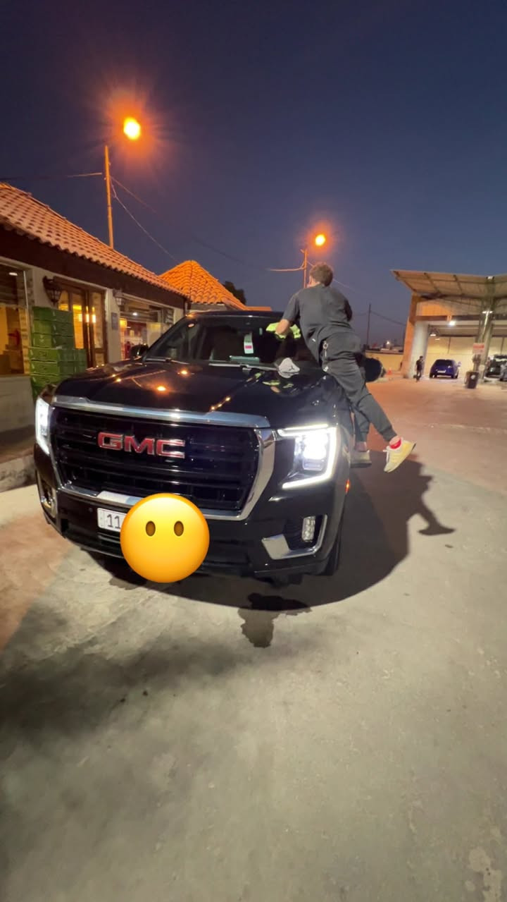 GMC
موديل 2024
كفالة عامة خليجي
ممشة 40 زيرو تعتبر 
***********
