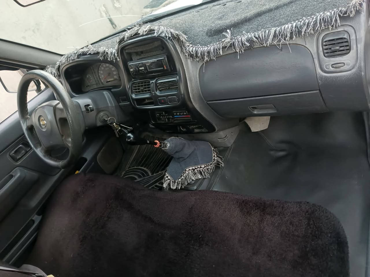 پیکاب نیسان تاک 5قولاپ 
مۆدێل2001
گێڕومەکینەو ئەکسلوشانسی بەشەرت 
سەیارەکە کامل جایزە بێ مەسروفە 
ماڵی فەقیرو کەسابەتە تەبریتەو پاوەر نیە 
سەنەوی ئینسیساخی لەگەڵە عەسڵی ونبوە من بە علوج ئەت دەمێ کەفیلی مەدەنی بەشەرت سعری44گەڵاو تۆزێک مەجال ڕەحمەتت لێ بێ گەرموشتەری نیت سەری خۆیشتو منیش مەیەشێنە شوێن دەربەندیخان ***********

