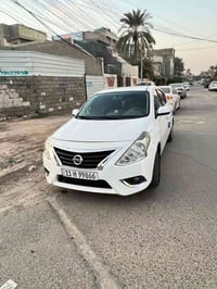 نيسان سني هندي بليته زركه 2018 صبغ على كد كارت باب السائق والباب الخلف...