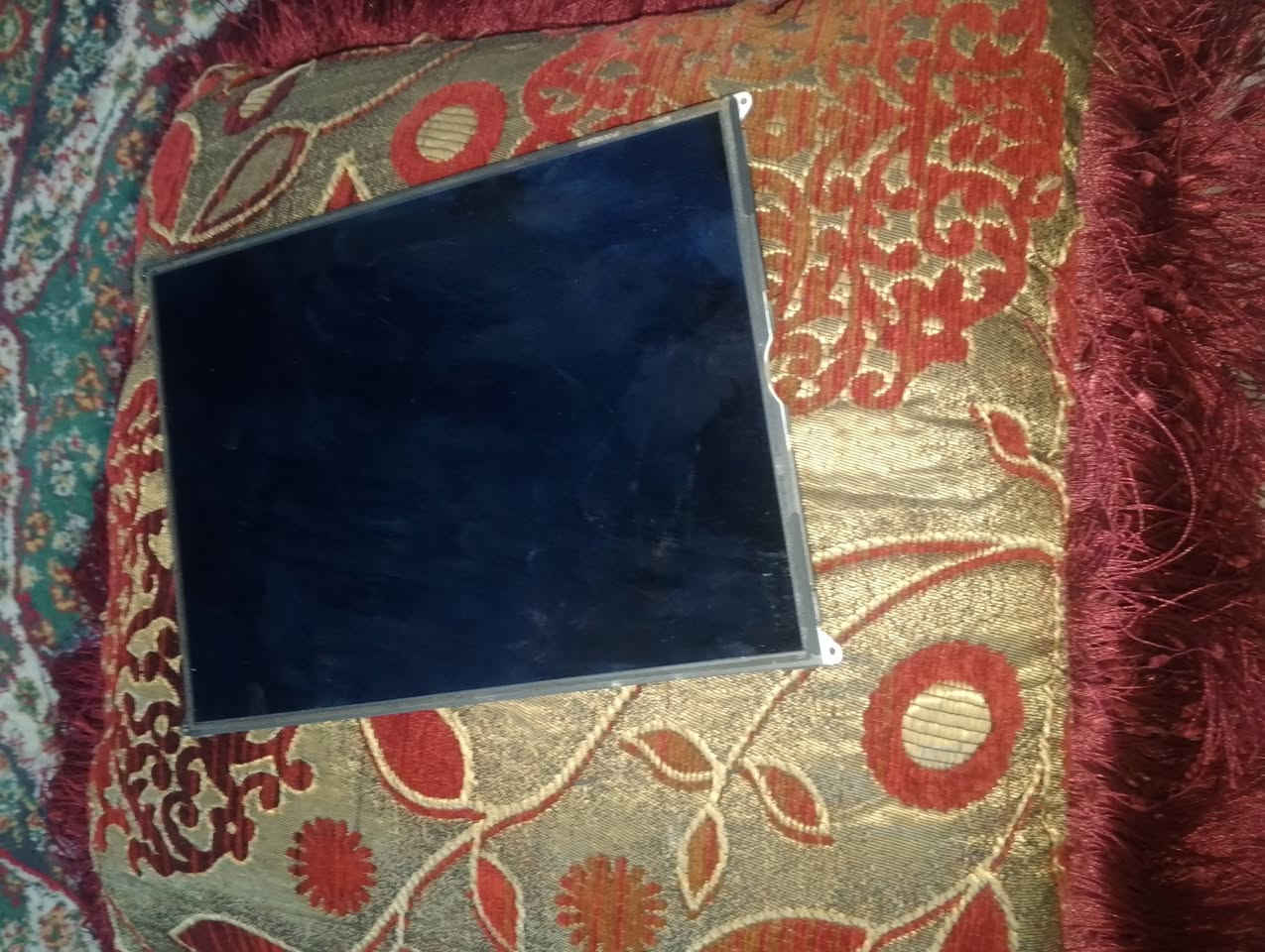 جهاز A51 ذاكره 128.ملاحضه الجهاز بطاريه صارت هيج او تركته.+ شاشه ايباد 9 علا ماعتقد شغاله مابيهه شي نطيني سعر حلو ابيعلك تحياتي رقمي. واتساب ‏‪***********‬‏
