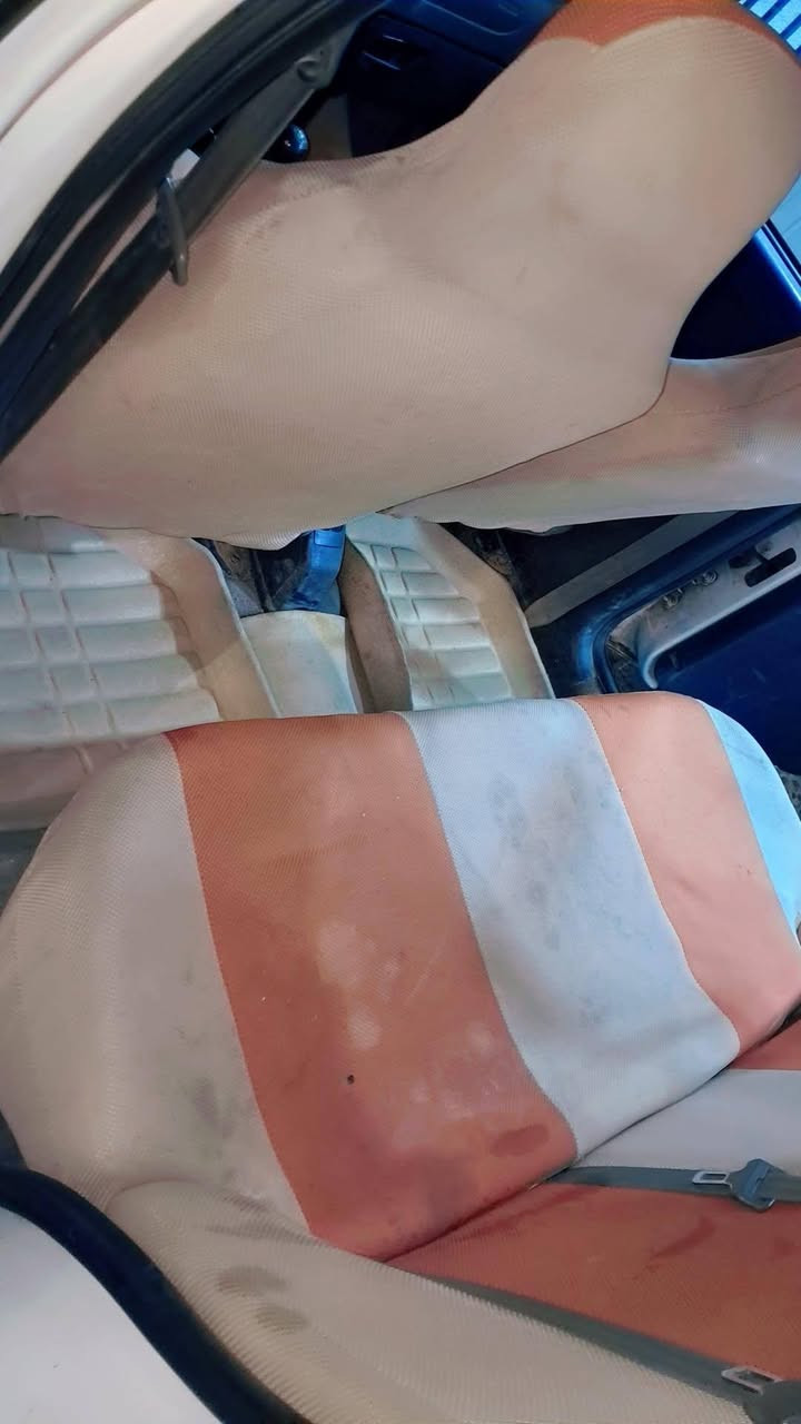 ساينا موديل ٢٠٢٠ رقم بغداد ماشية ٧٠  الف وقابل للزيادة بيها طخات وكلها مصورة بالمنشور  السعر ٥٨  بيها مجال قليل باسمي تحويل مباشر بغداد الدورة   رقم الهاتف *********** أثير
*********** آسيا
