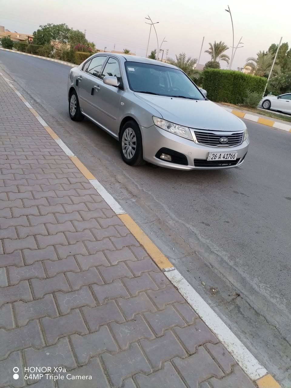 سلام عليكم البيع كيا وبتمده موديل 2009 خليجي بسعر مناسب جدا 83 وبيه مجال شي قليل 
صبق بنيد  وجاملق بدون دواخل شرط 
كير شرط مكفول محرك لاتنقيص ولايبخر شرط صدر مامي خلفي جديد تخم تاير جديد تبريد ثلج رقم صلاح دولي هزه وسنويه جدد سيارة مال بيت مكان تكريت الديوم السعر 83 وبيه مجال شي قليل جدا رقم تلفون ***********
