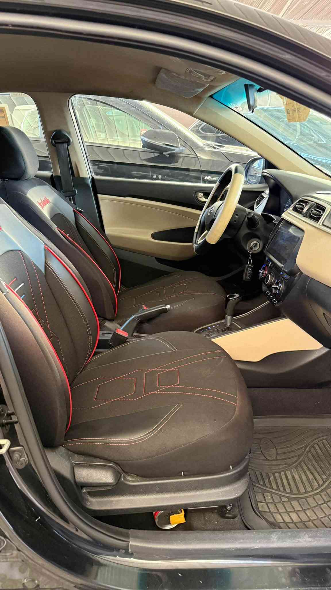 هونداي رينا 2020 خليجي
فقط جاملغ صبغ 
سيارة حلوة وجاهزة 
محرك كير كفالة
محرك 1400
رقم اربيل تحويل
ماشية 100 الف 
السعر : 98 ورقة وبيها مجال بسيط
للأستفسار : ***********
