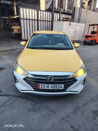 النترا موديل ٢٠٢٠ حدثه موضح بال صور السعر ١٢٥ وبيه مجال الرقم 07760799...