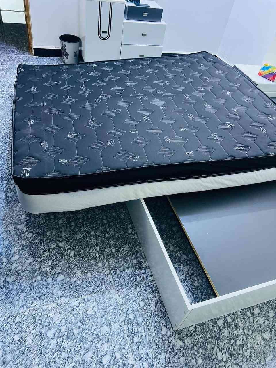 دوشك • مستخدم • ١٠