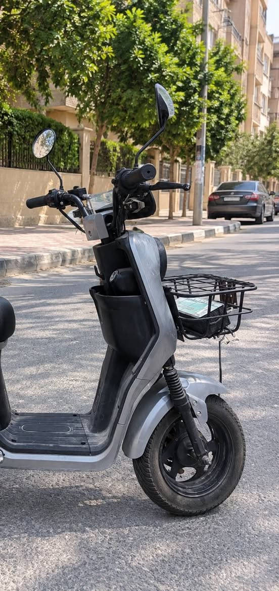 سلام عليكم
دراجه R9 للبيع  الدراجه لوك تخبللل جديده كلش 
ناقصها فقط بطاريات لان بطارياتها تعبانه ( فقططط بطاريات ) السعر 400 وبيها مجال قليل 
للاستفسار مراسلة واتساب 
***********
