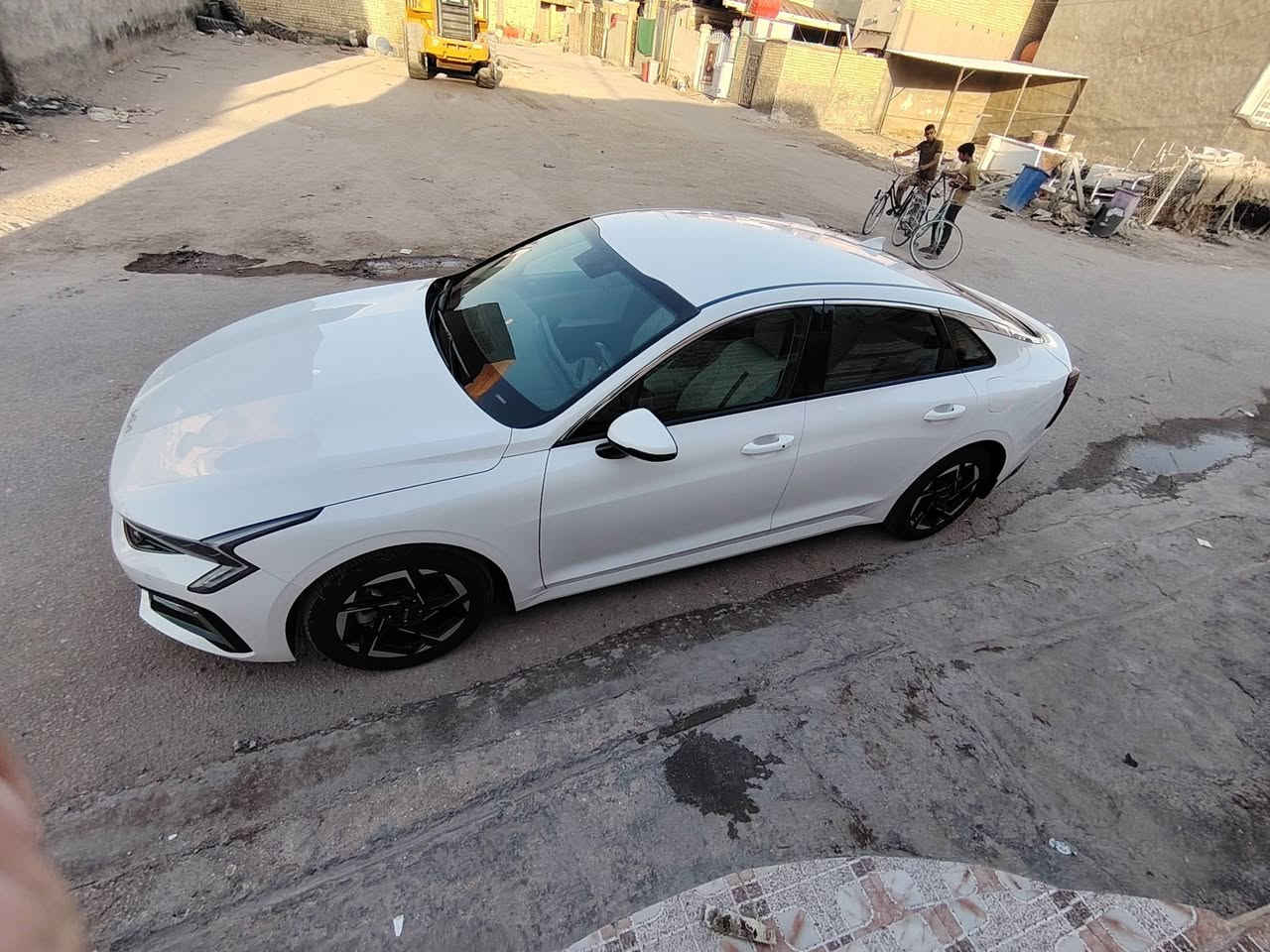 سلام عليكم كيا فايف موديل 24 مكفول كفاله عامه فول مواصفات مكينه2500  ماعد البنرامه تشغيل عن بعد كشنات كهربائي تبريد قطعتين الاستفسار على هذا الرقم ***********
