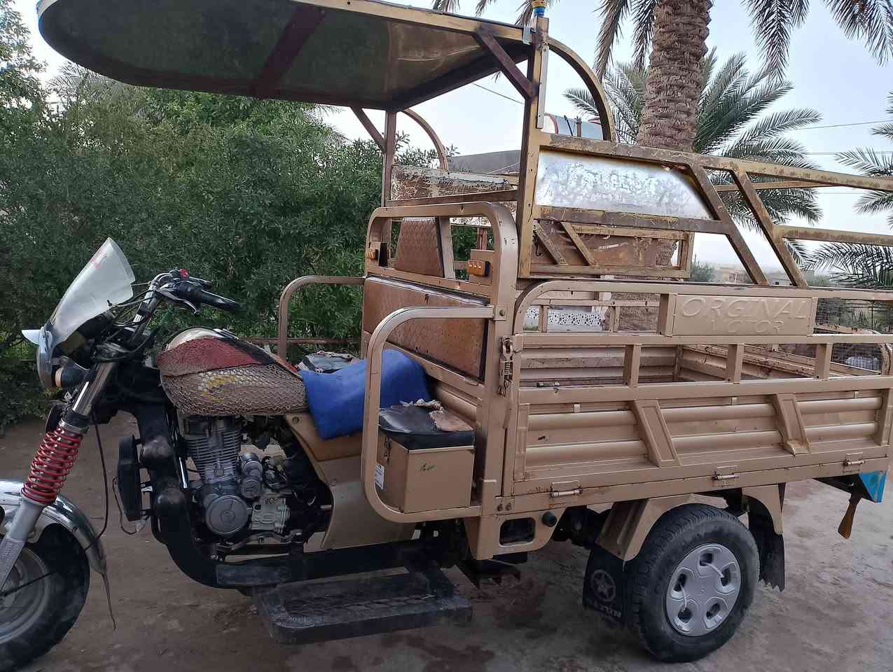 سلام عليكم 
ستوته فحل للبيع موديل /20/جاهزه لشغل 
اوراق كامله محرك شرط من التبديله لتبديله 
كير خفيف ثقيل 
تايرات الخلفيه جدد مع السبير جواه مع جك ويل سبانه 
ستوته مكمركه اوراقه كامله 
ترهم مراوس موطور من ال 750 وجوه 
السعر /1,700 بيه مجال 
الخاص مفتوح 
رقمي /***********
مكان العبيدي

